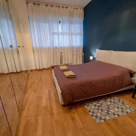 La Casetta In Centro Apartment *